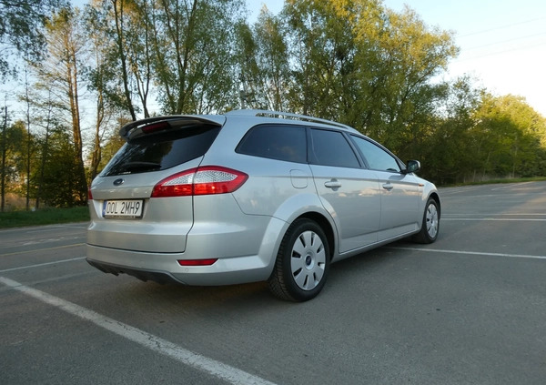 Ford Mondeo cena 23800 przebieg: 170000, rok produkcji 2009 z Praszka małe 631